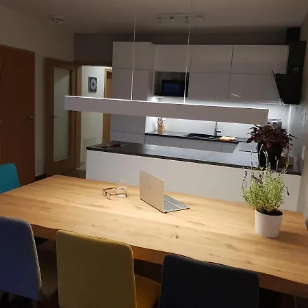 Lägenhet Veritas House