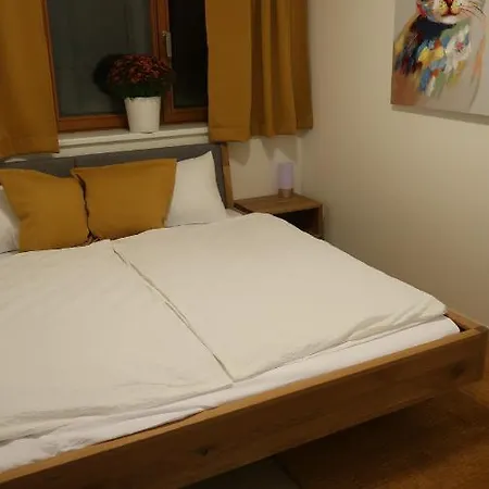 Veritas House * 米库洛夫