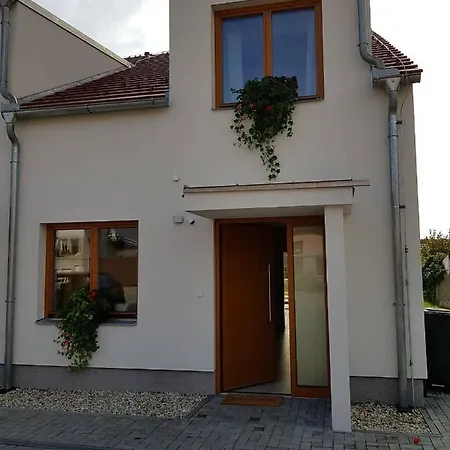 Veritas House *