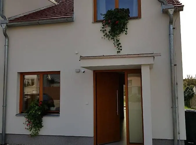 Veritas House *